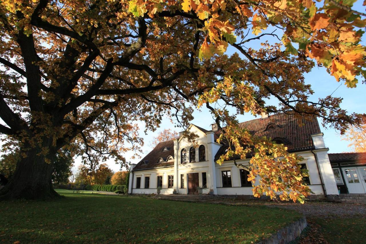 Mioduński Dworek Ryn  Zewnętrze zdjęcie